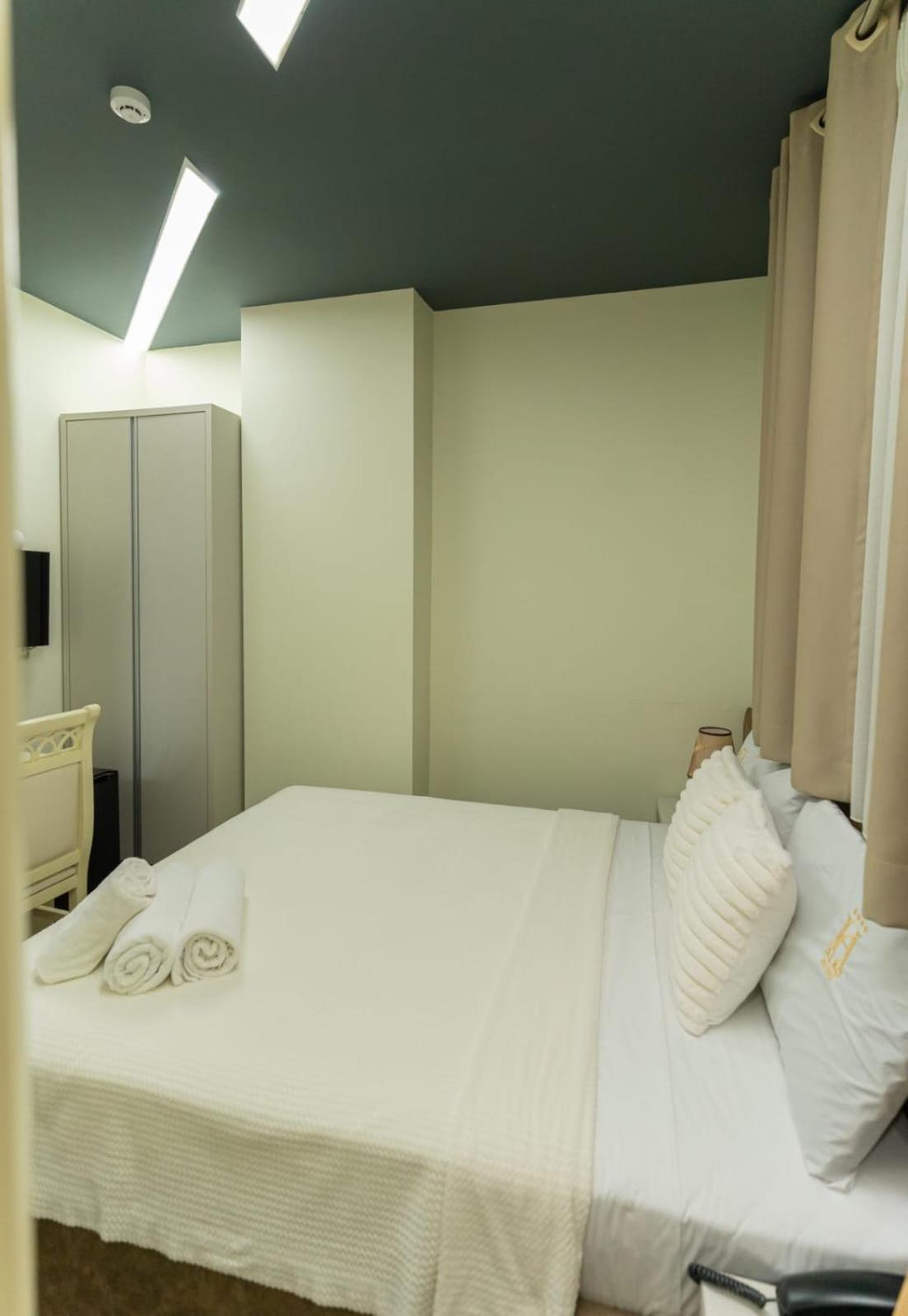 Alko Hotel Shkodër Екстериор снимка