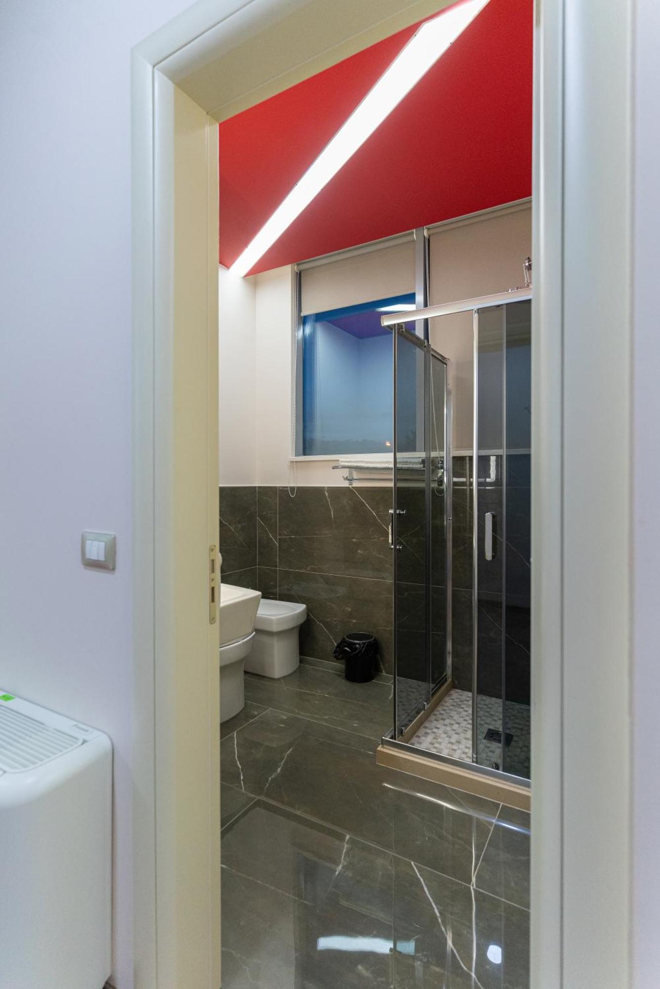 Alko Hotel Shkodër Екстериор снимка